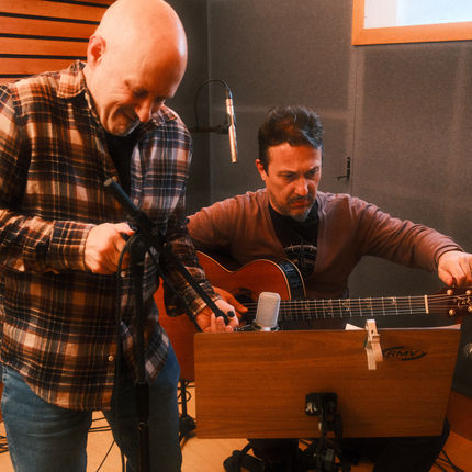 Terra Celta lança o single "Pé na Estrada" com produção de Eric Silver