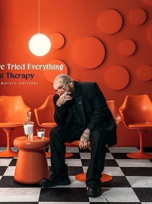 Teddy Swims lança edição completa de “I’ve Tried Everything But Therapy” com 32 faixas e seis inéditas