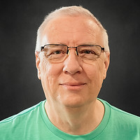 Dan Wobschall_edited.jpg