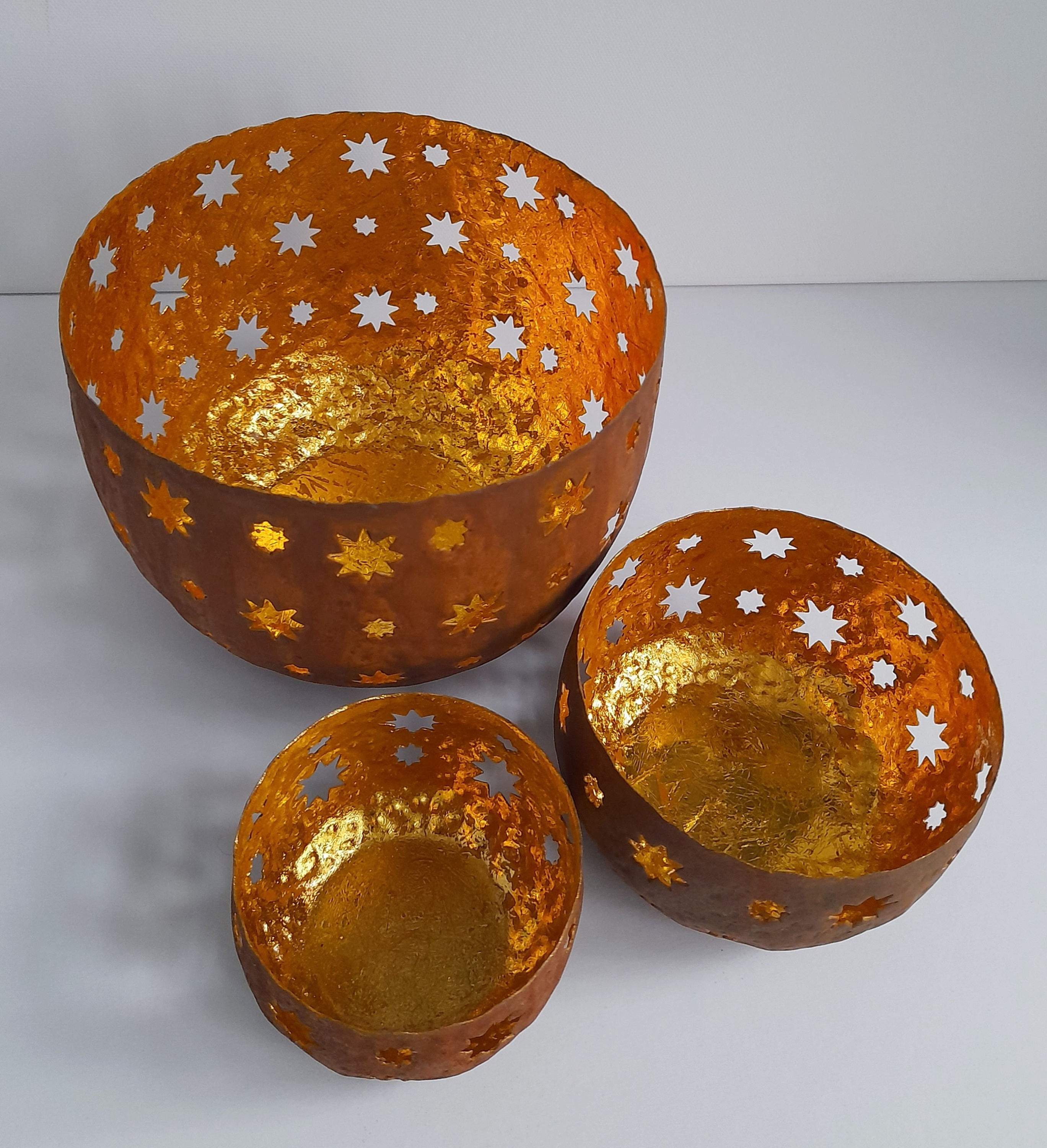 Set of 3 Rusted metal lanterns