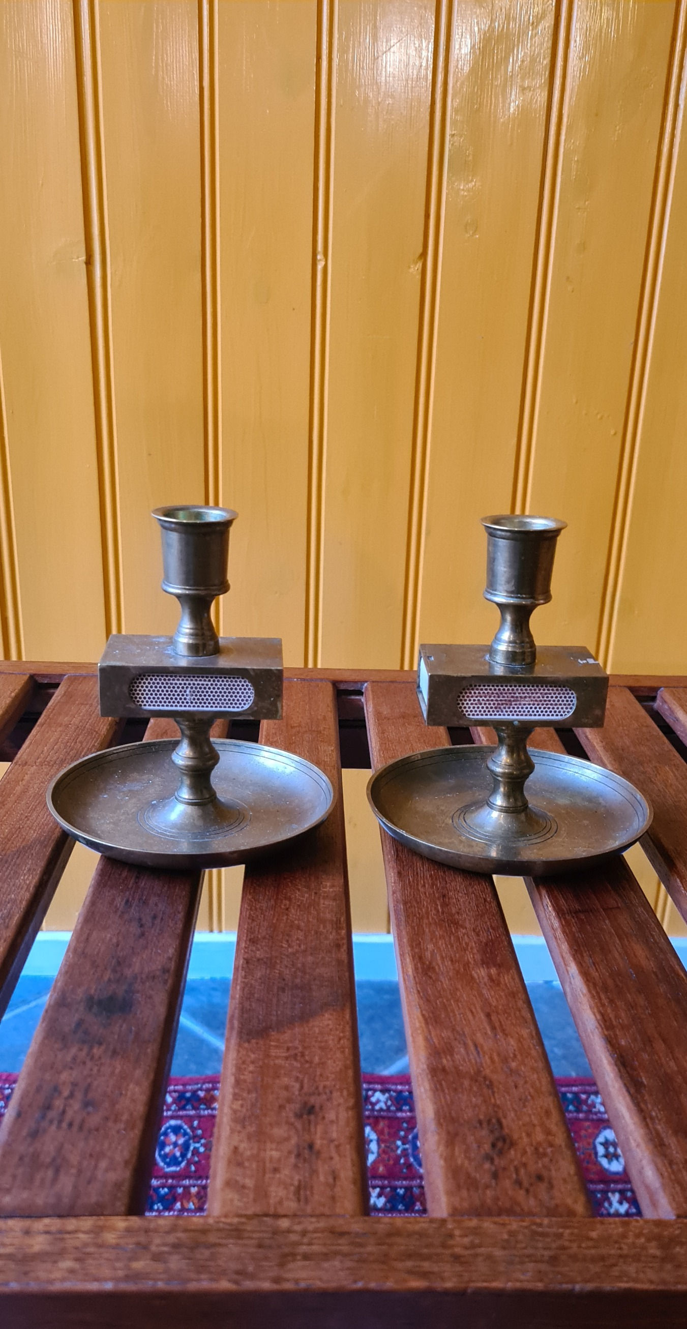 Ljusstakar med hållare för tändstickor, Skultuna