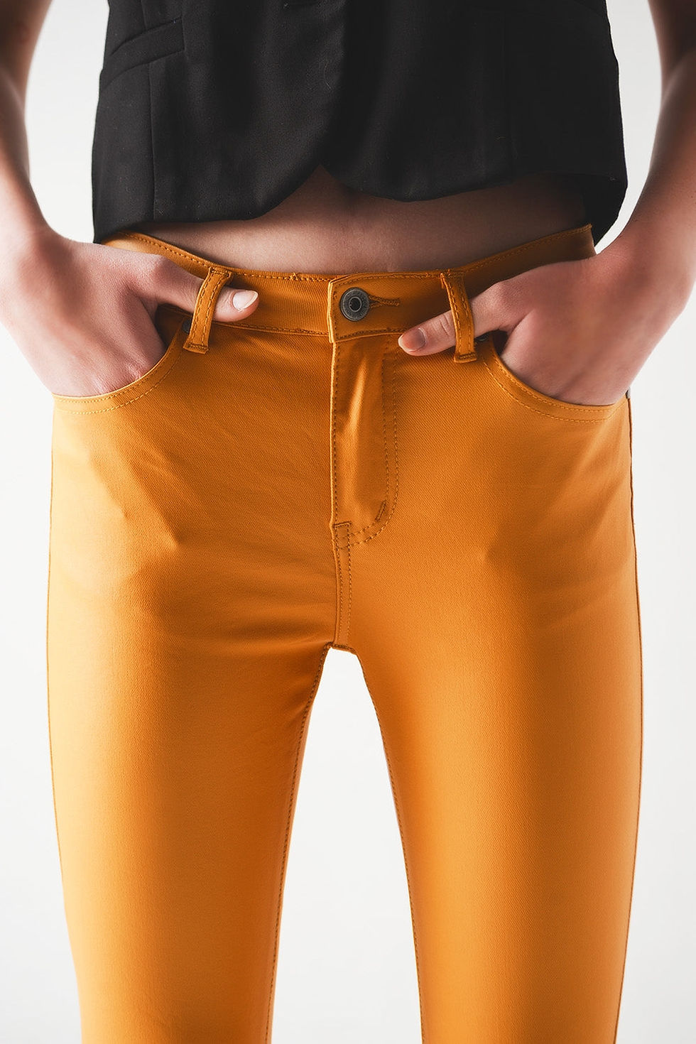 Miniaturbild: Coated Pants in Orange