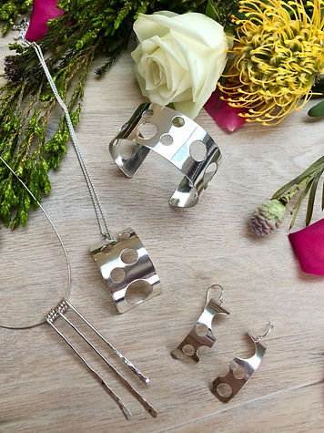 Contemporary Sterling Silver Circle Set