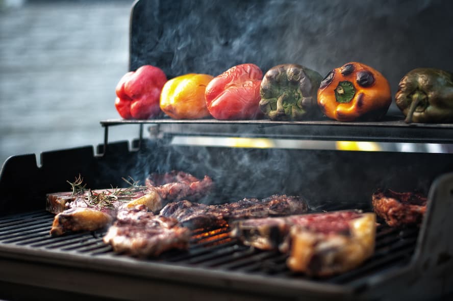 10 Grilling Hacks to Save Time and Effort