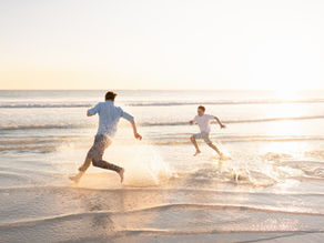 What Is the Best Time of Year for Family Photos in Perth?