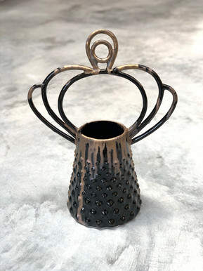 Metallic Crowned Vase. Dunedin Ceramics