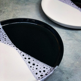 Leopard Glaze dinner plate. Dunedin Ceramics