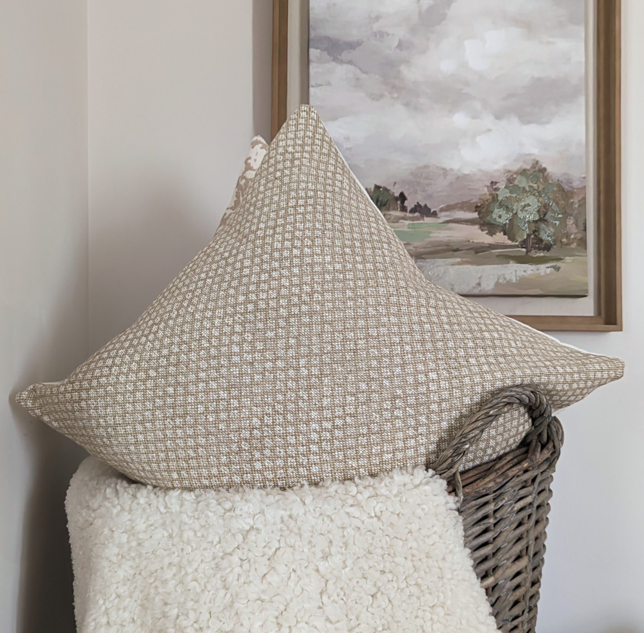 Fermoie Figured Linen Cushion Cover