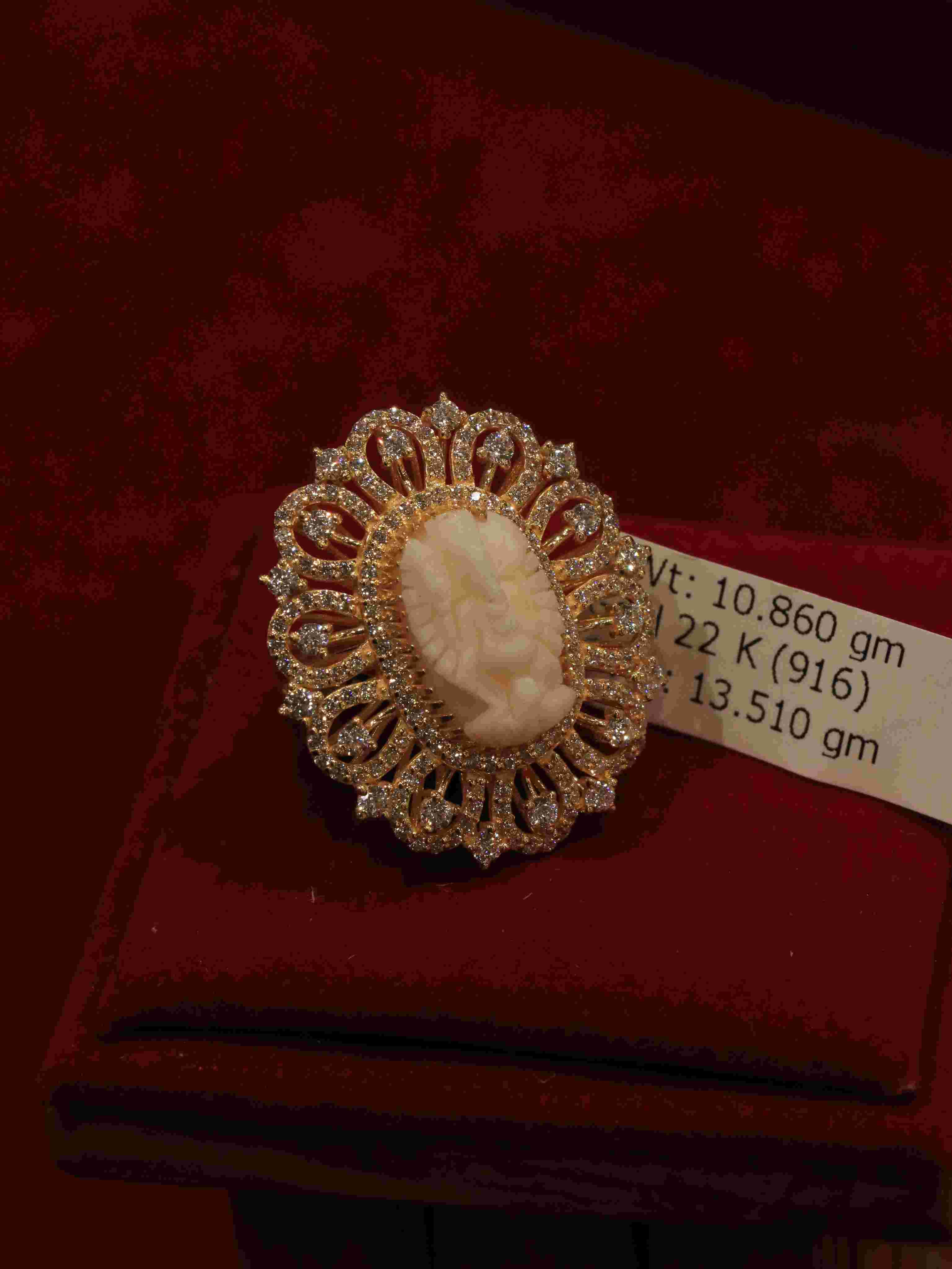 Elegant 22K Gold White Ganesh Munga Ring for Women, 93 lal