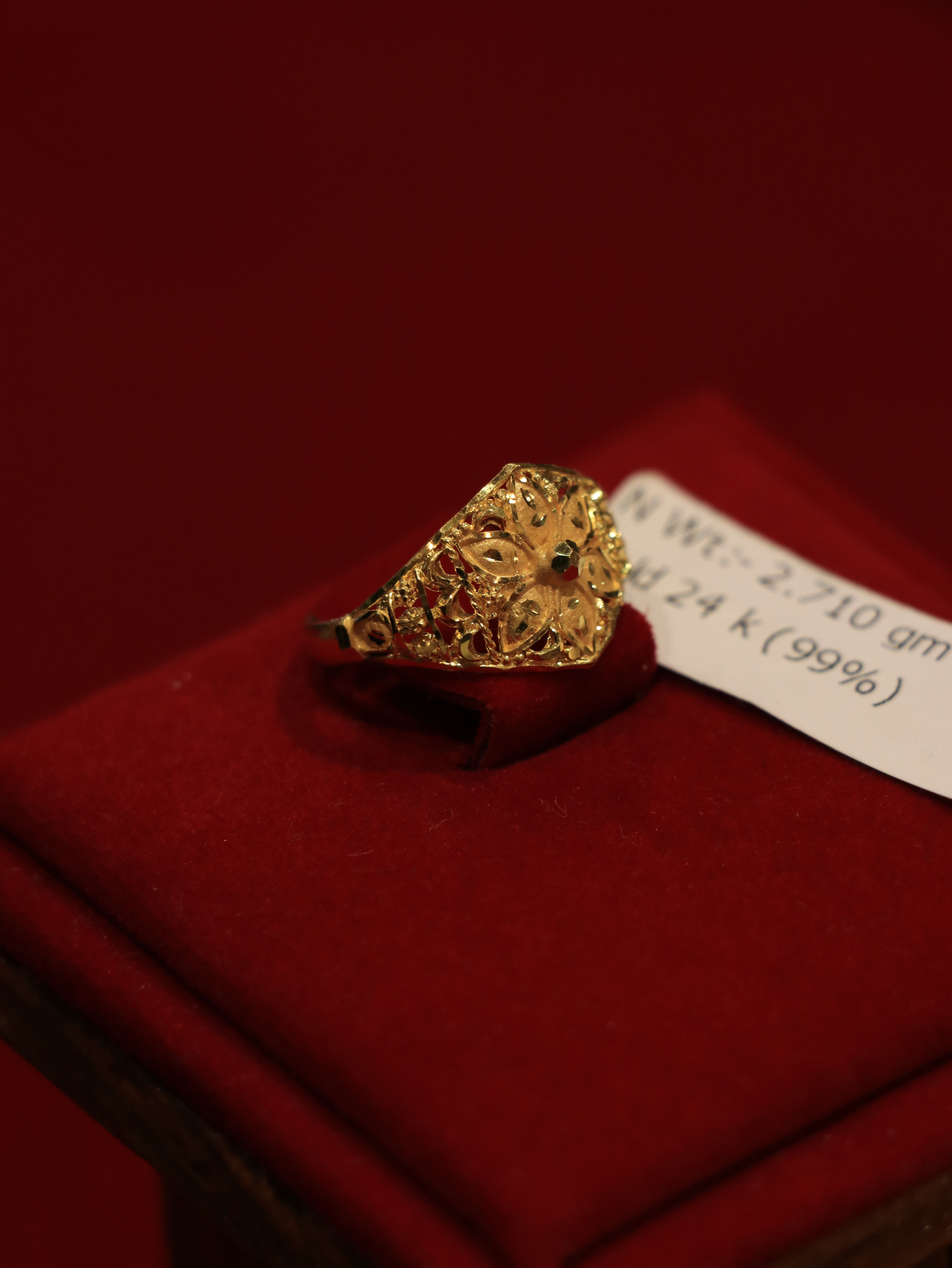 Elegant 24k gold rings for women featuring a minimal and timeless design for daily wear