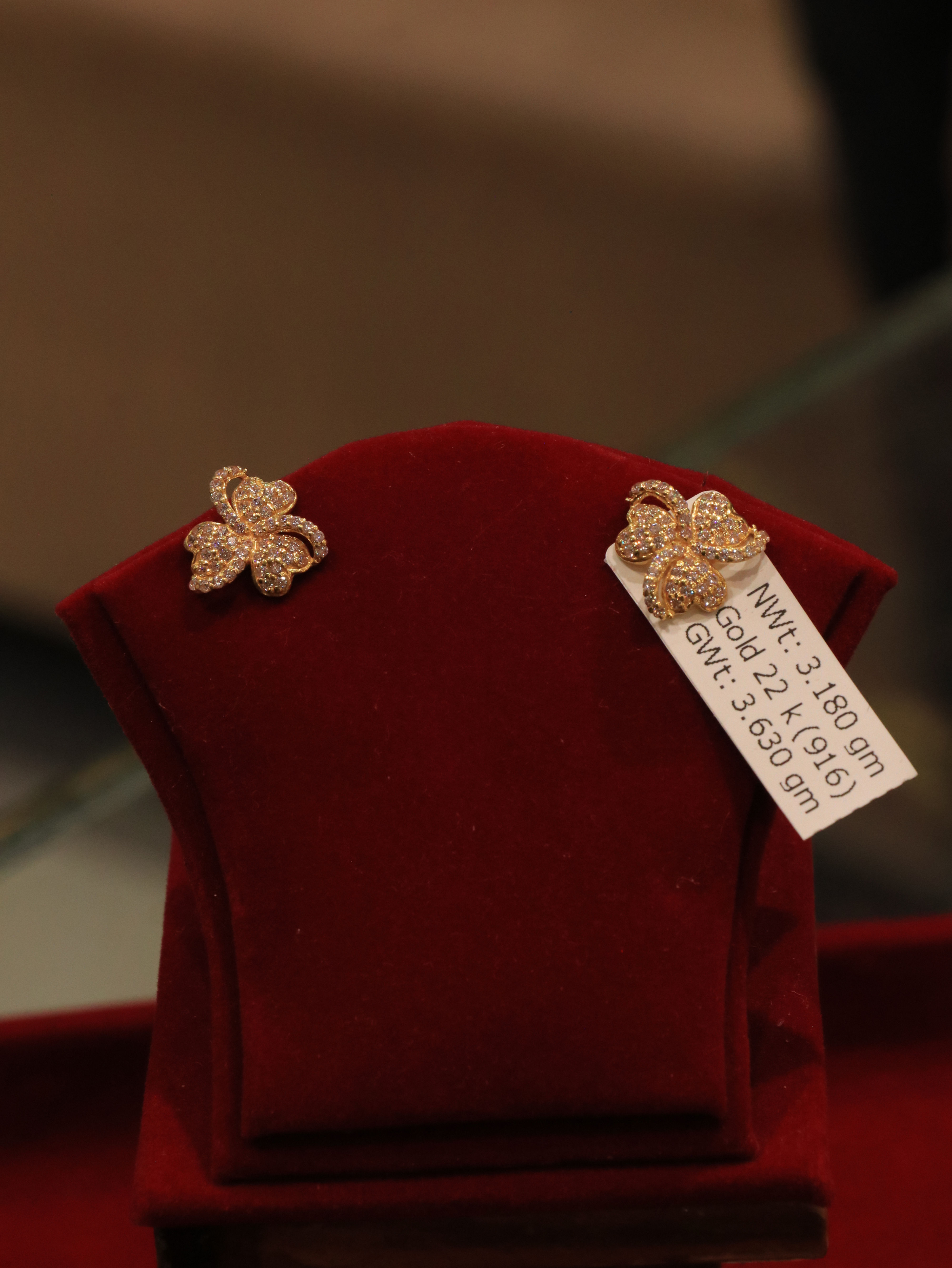 22K gold earrings 27 lal lightweight daily wear jewellery in Nepal