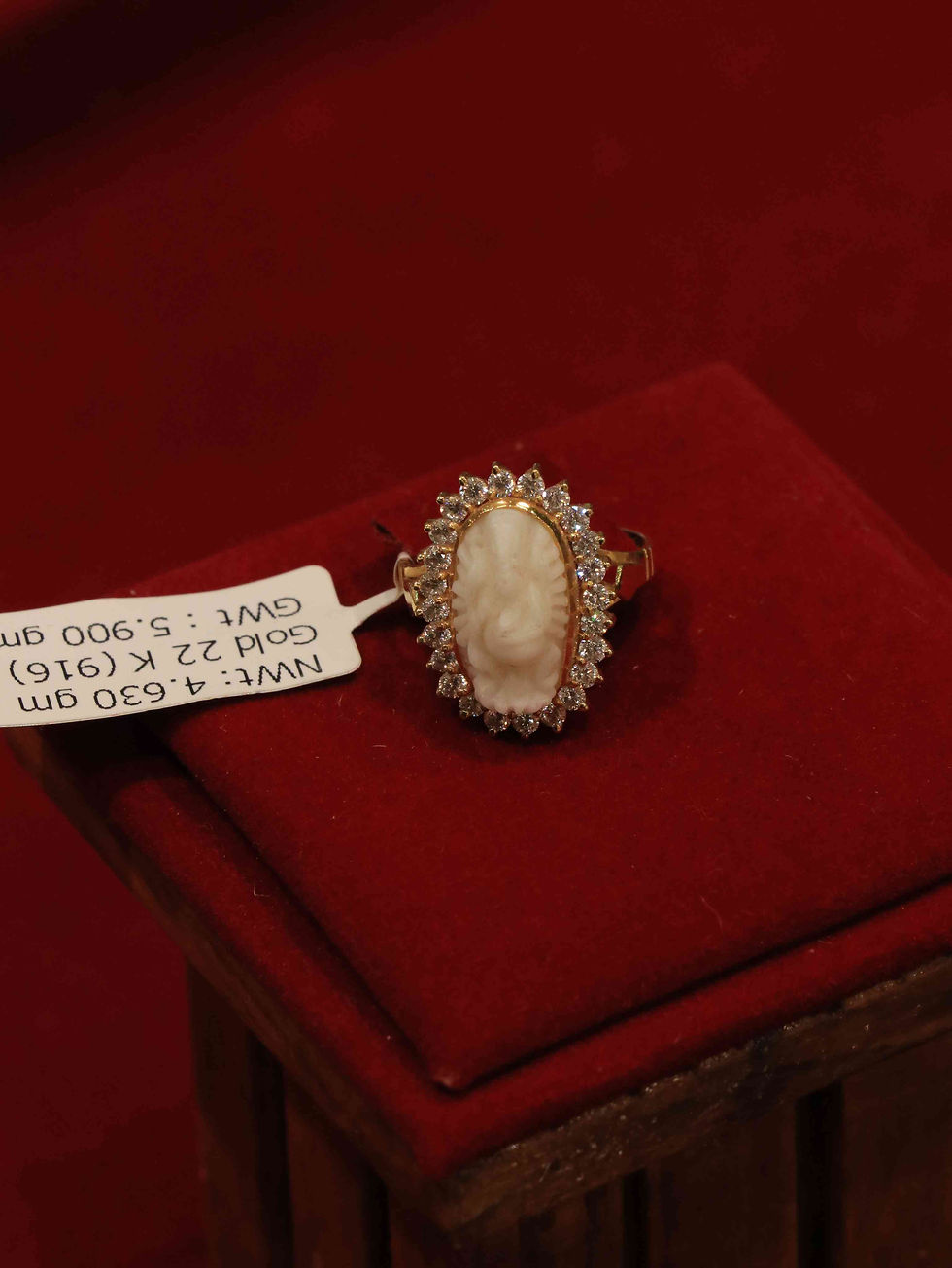 22K Gold Women's Ring White Ganesh Munga, Premium Design for Daily Wear