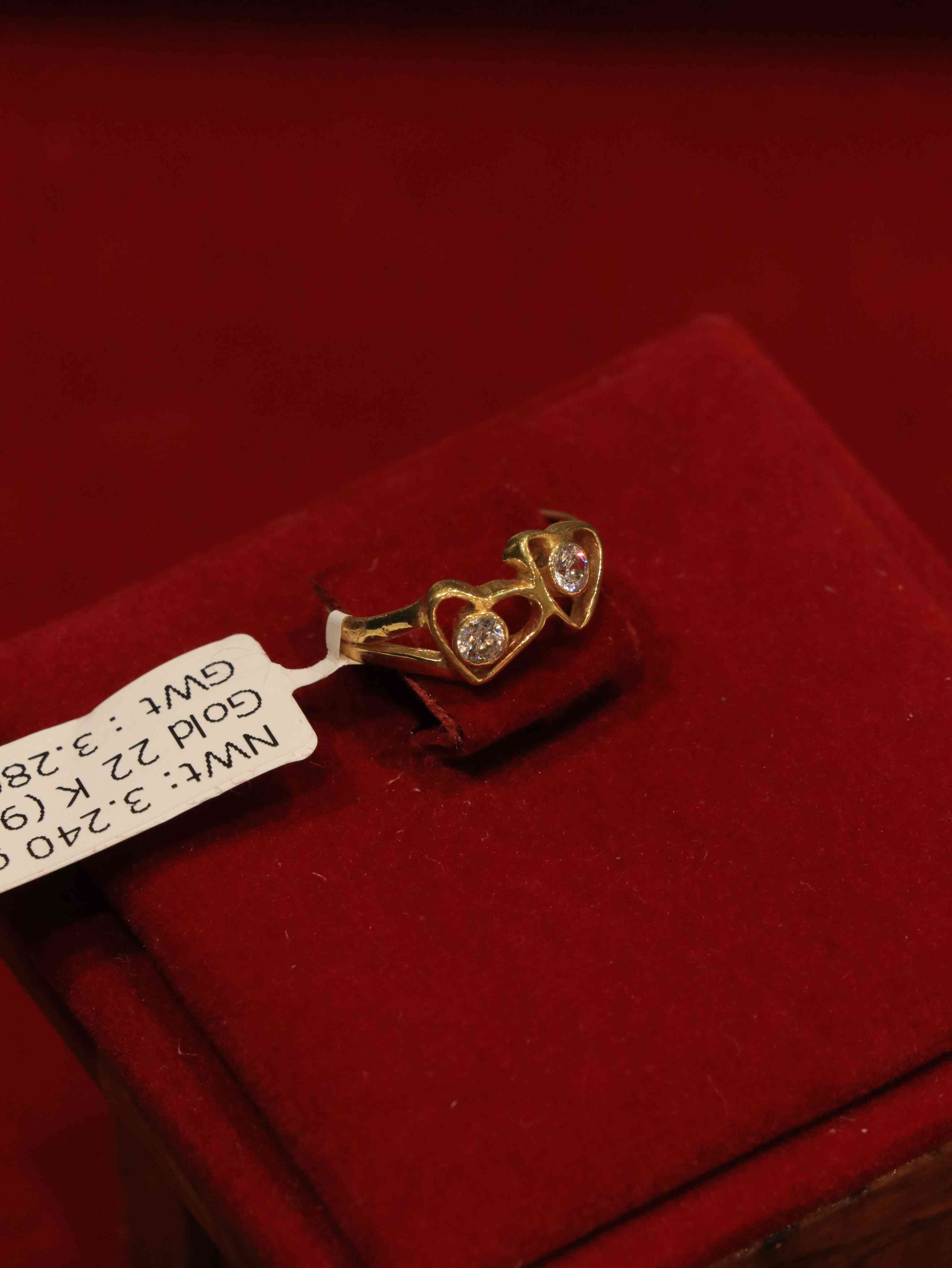 22K gold heart rings for women showcasing intricate heart design