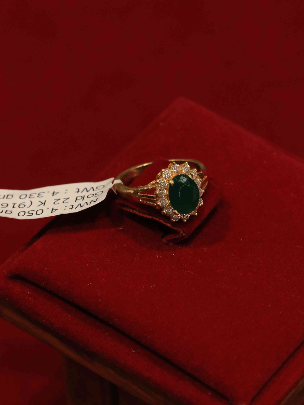 Premium 22K Gold Women's Ring showcasing intricate design and daily wear elegance