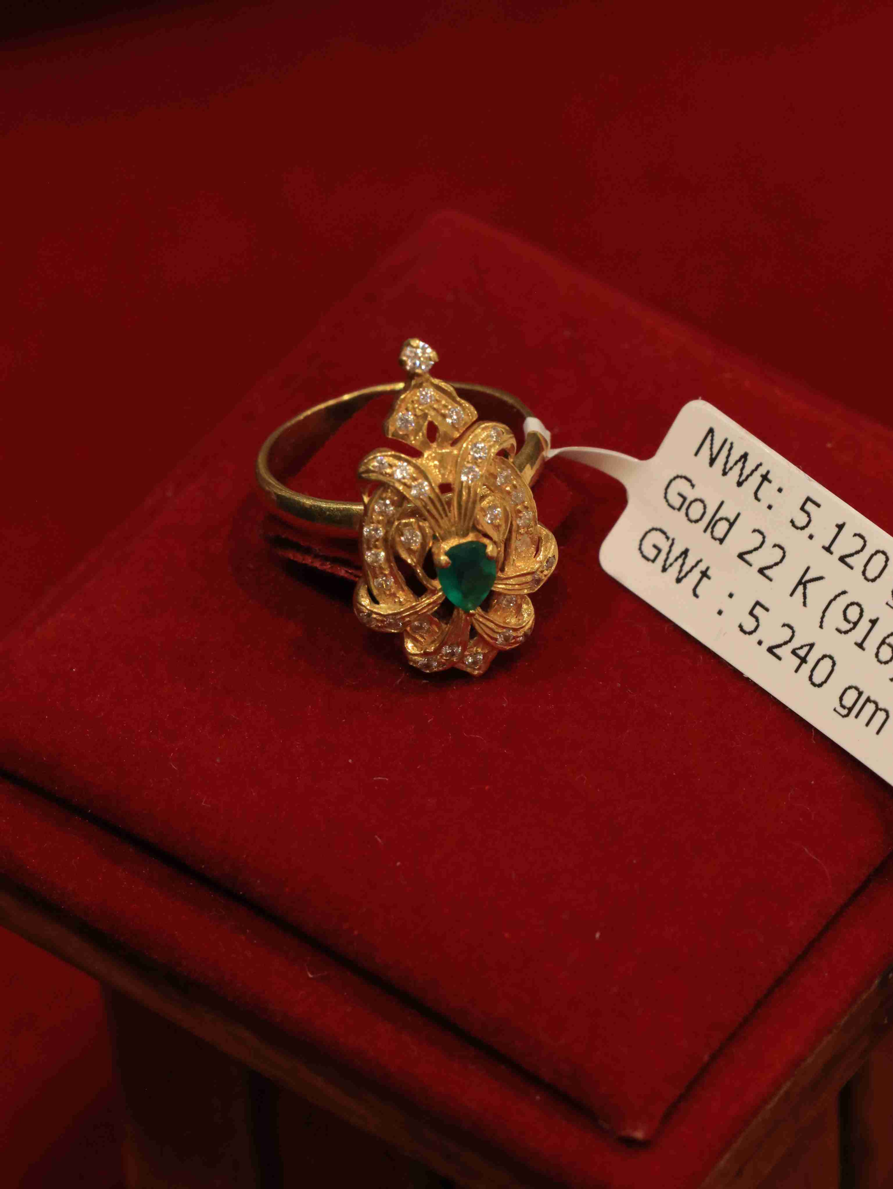 Elegant 22K Gold Women’s Rings design for daily wear and family occasions