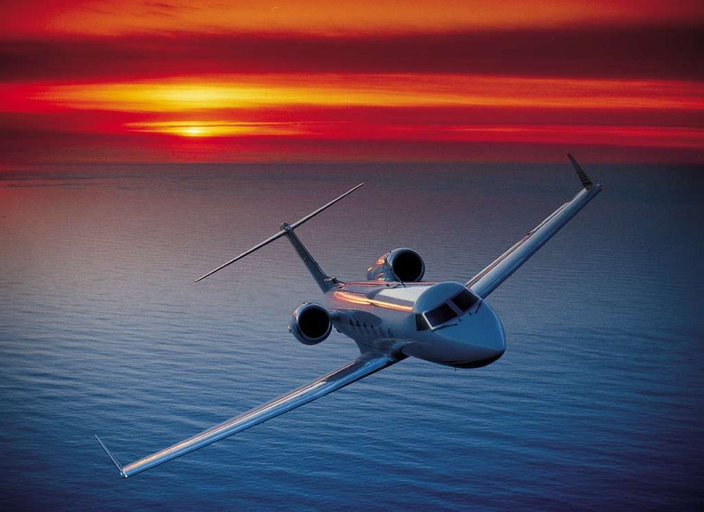Private jet service available through Coyote Bluff Estate