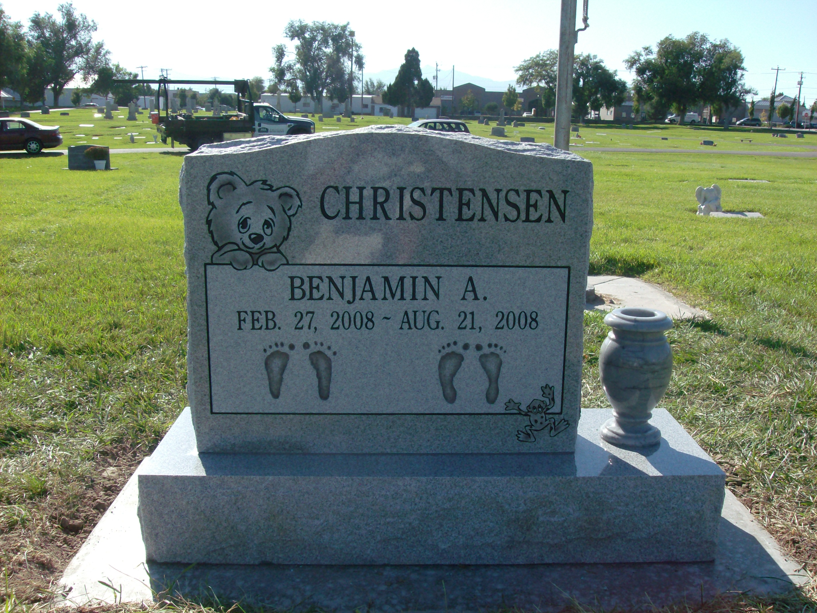 Christensen-Upright