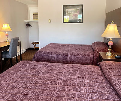 standard double queen bed room