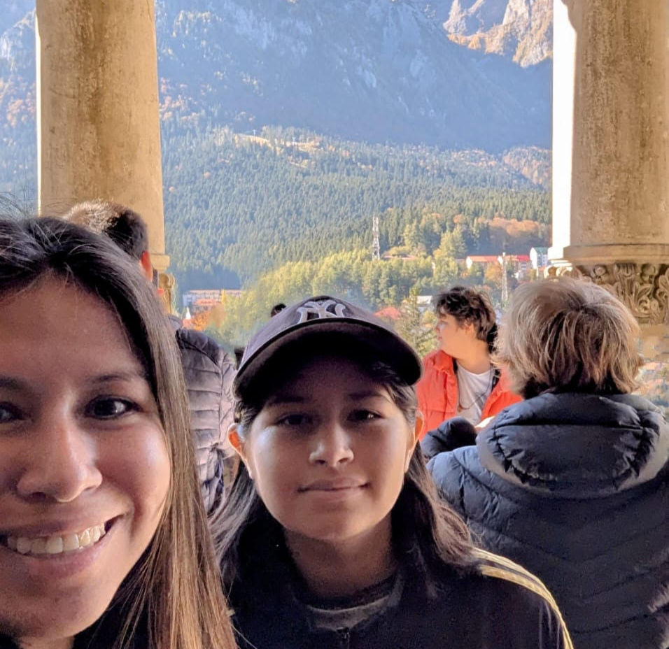 Sabela and her mom when they went to Romania to get away from the sirens for a bit.