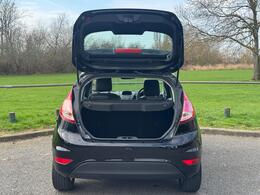 Thumbnail: Ford Fiesta 1.0T EcoBoost Zetec (2016/66)