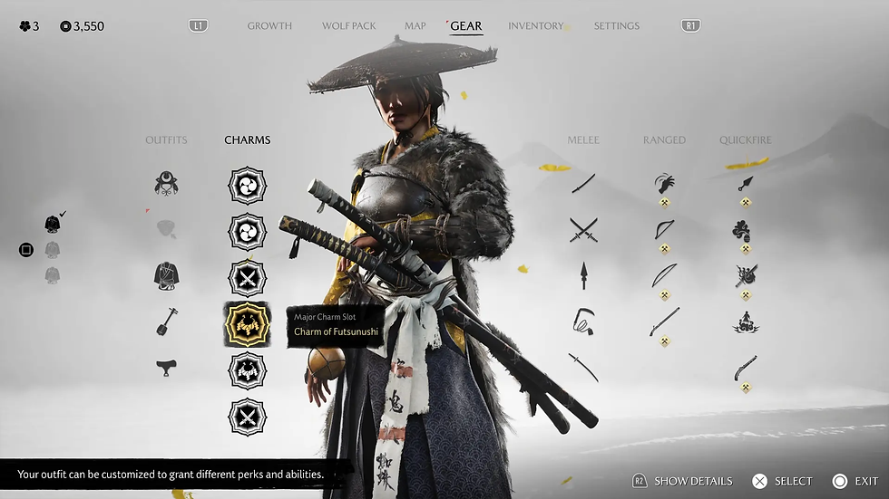 Samurai in fur-trimmed armor with two swords stands in a foggy setting, selecting charms and weapons from an inventory menu.