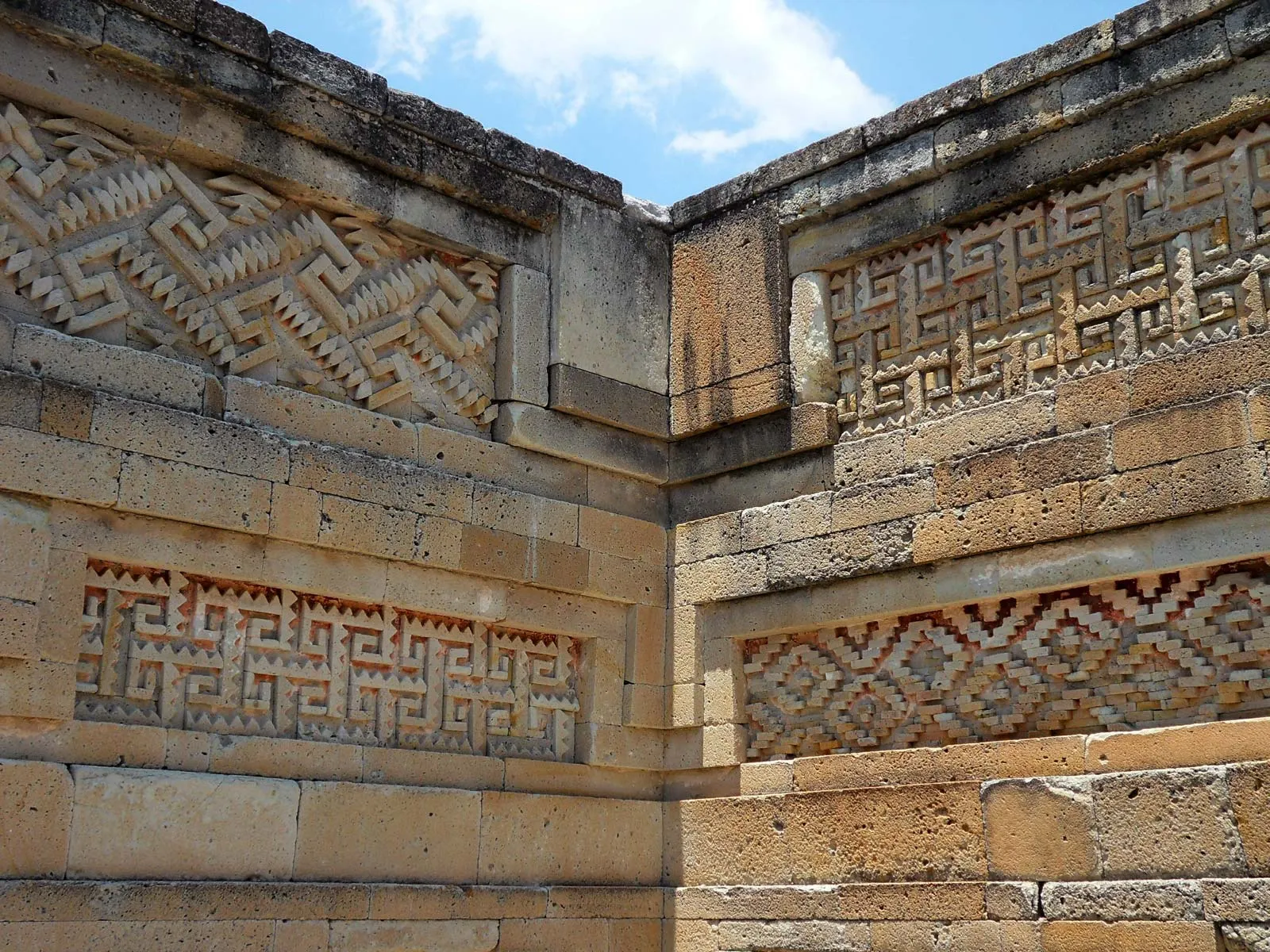 designs-wall-panels-Grupo-de-las-Columnas.webp