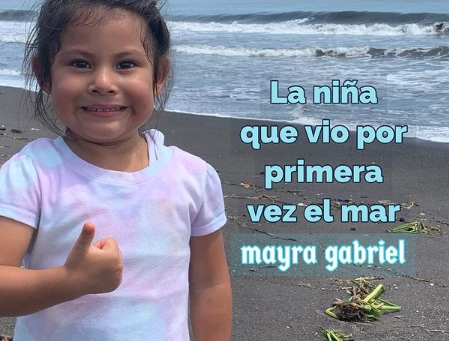 La niña que vió por primera vez el mar