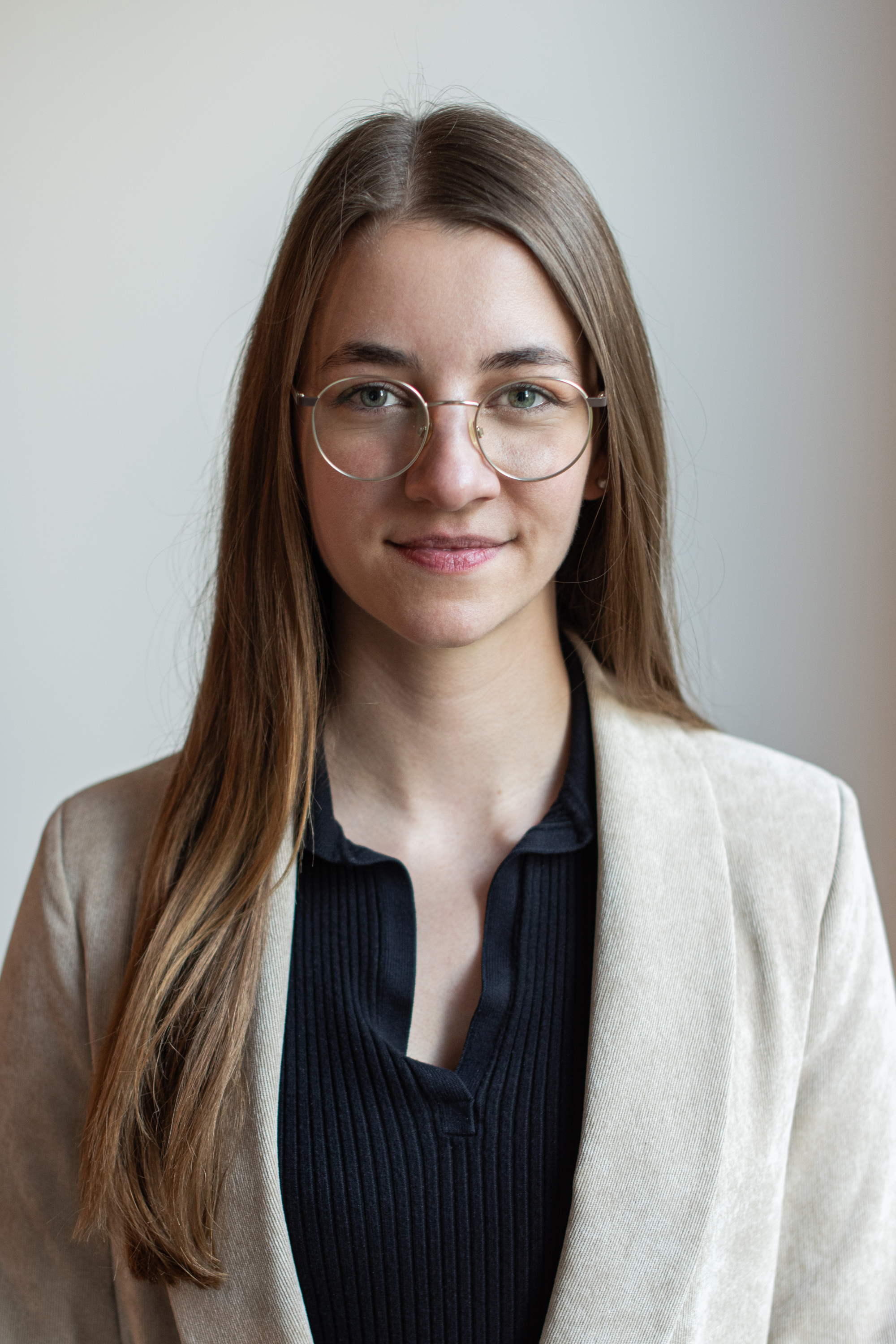 Autorenbild: Cora Grüner