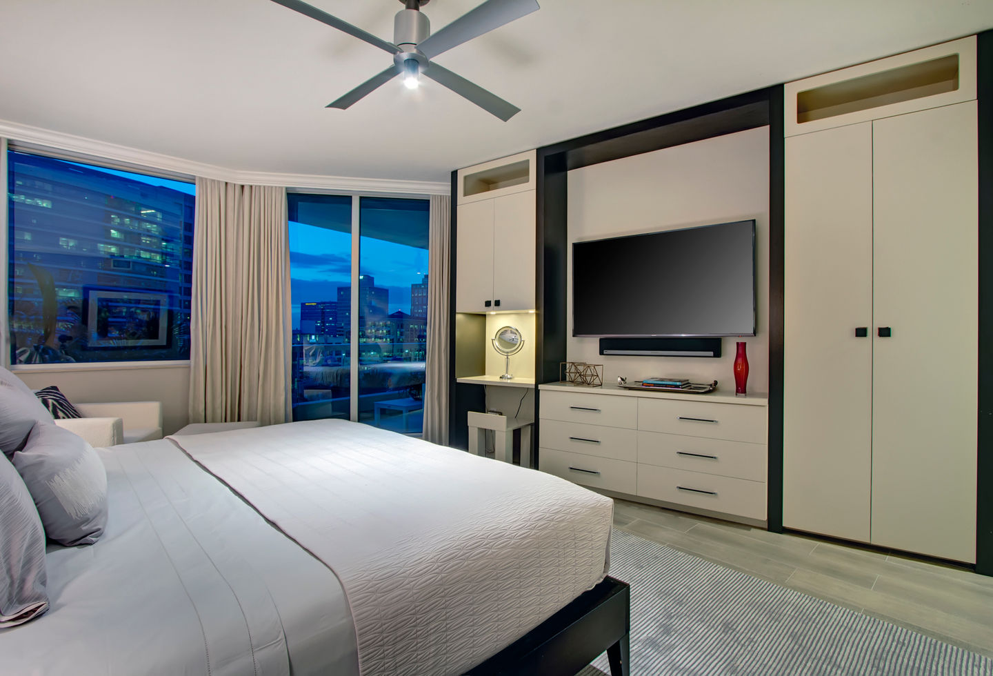 FORT LAUDERDALE RIVERFRONT PENTHOUSE