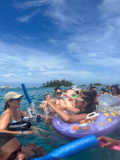 Double Dip ÜberVida Bermuda Swimming Cruise Party