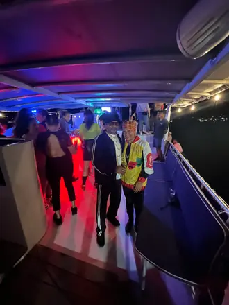 80s Party ÜberVida Bermuda's Celebration Yacht