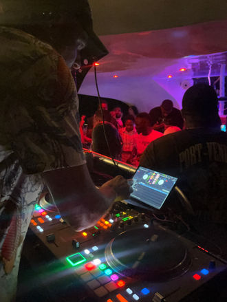 80s Party ÜberVida Bermuda's Celebration Yacht