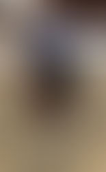 Von Weit Kommt Sie her...