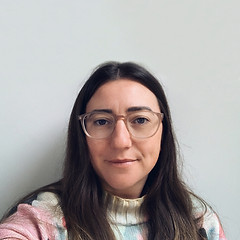 Armelle_headshot_2024.jpg