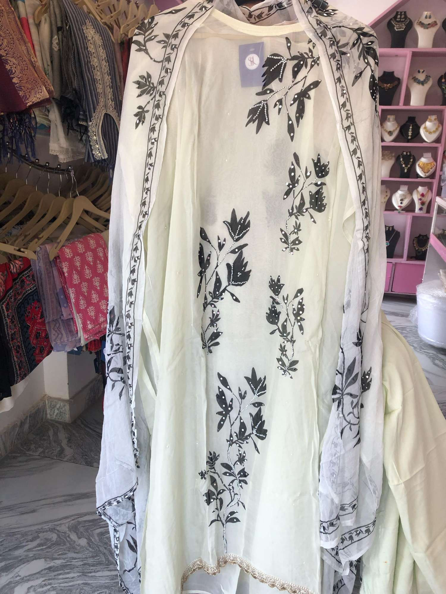 Pure soft Organza unstitched suits