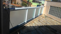 Guarda corpo com vidro