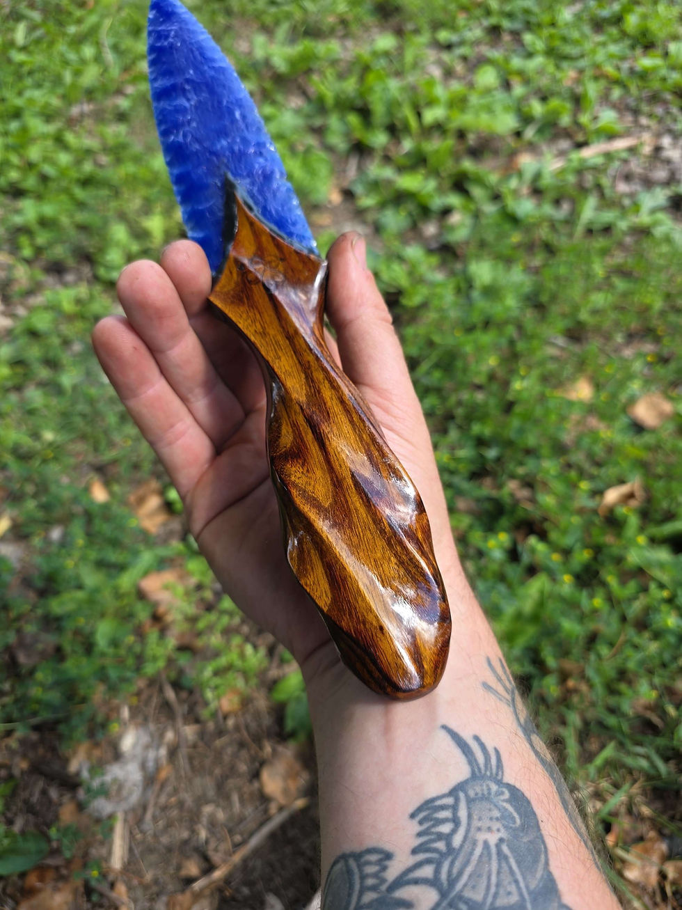 Thumbnail: Blue fiber optic dagger 