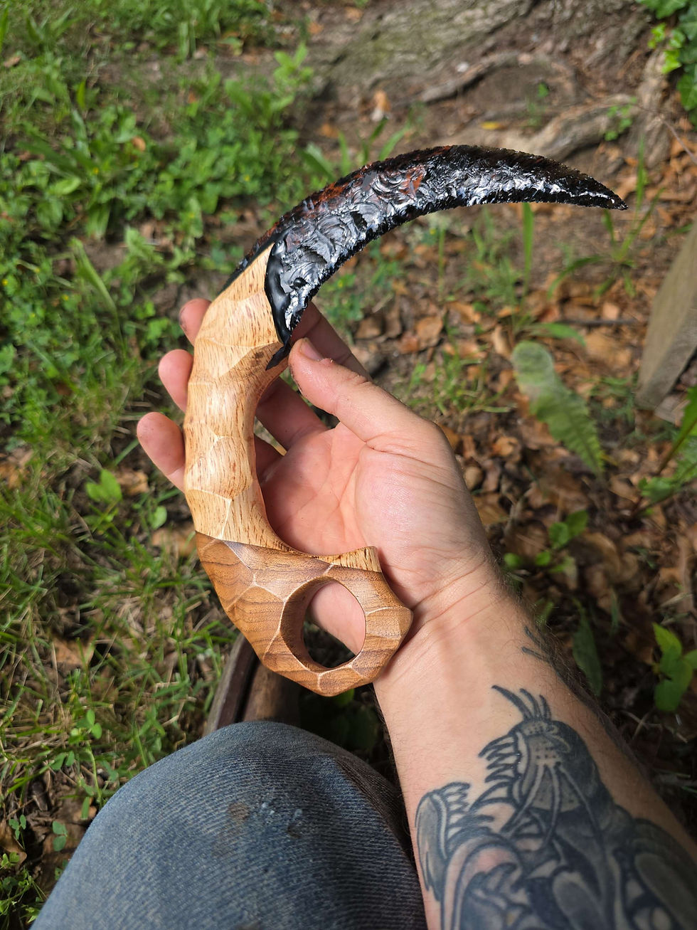Thumbnail: Triple flow obsidian Karambit 