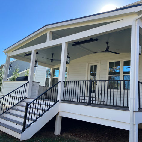 5 Deck and Pergola Design Trends for 2025