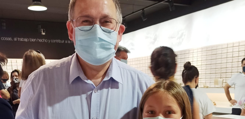 Ana Pérez de 3ºA Ganadora del I Concurso dibuja tu mascarilla de Hispanitas