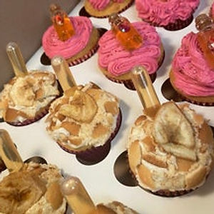 Dozen Cupcakes (Spiked Topshelf)