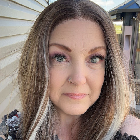 Brenda R ( 13x3.5 Savannah Lace Wig)