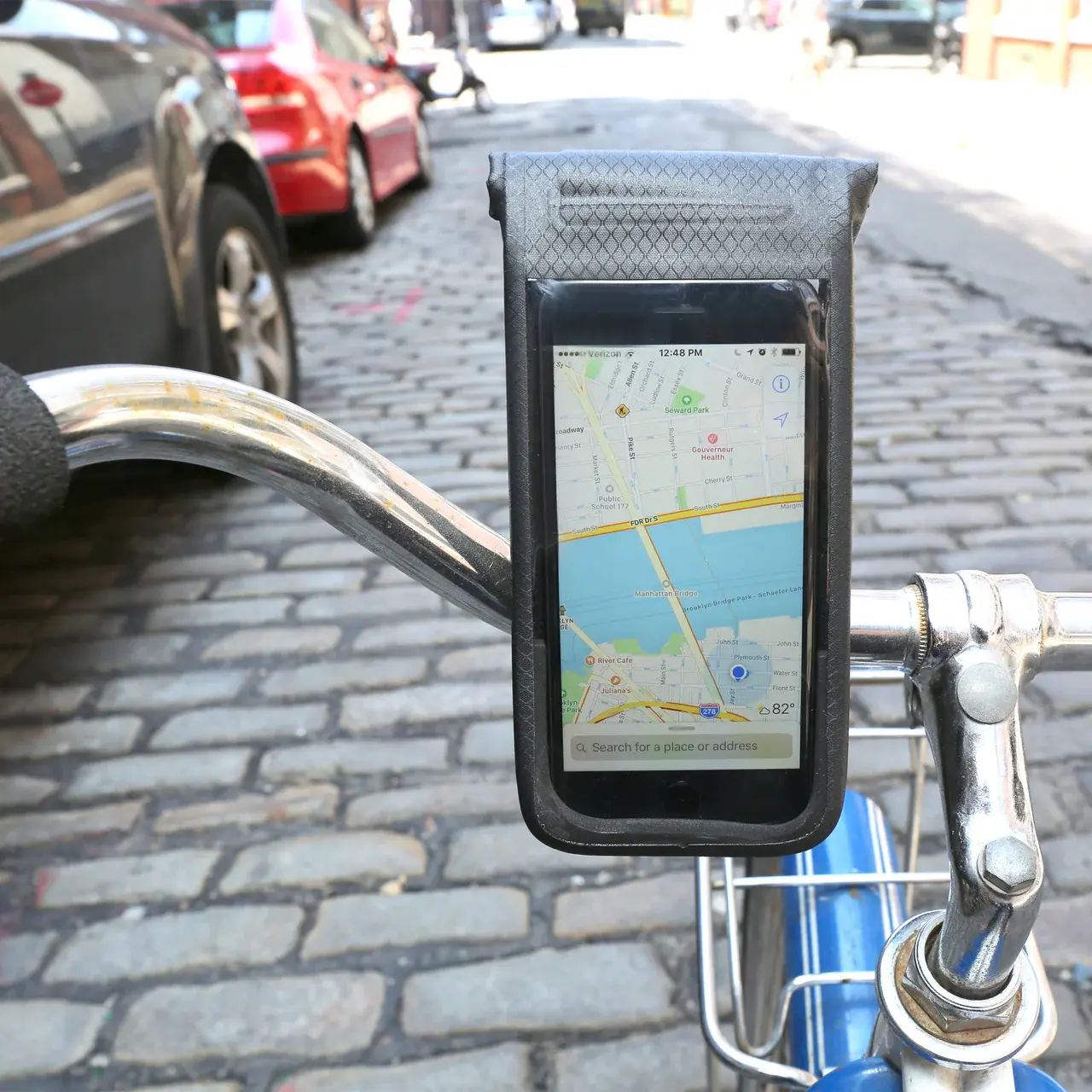 Kikkerland all weather Bike phone mount