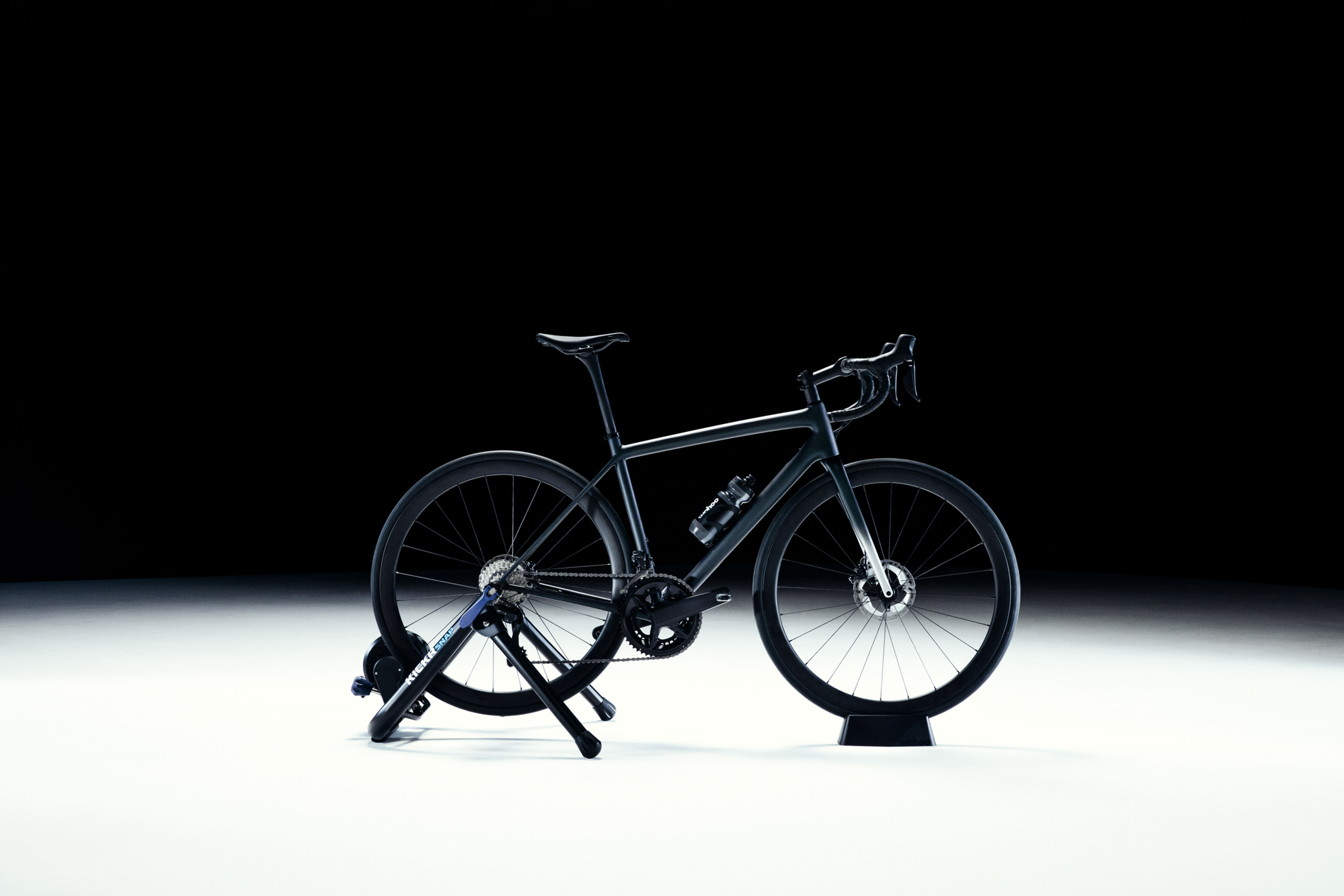 Wahoo KICKR SNAP PowerTrainer