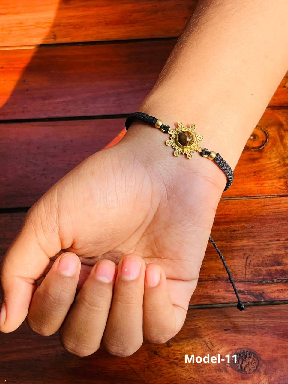 Thumbnail: Macrame Bracelet 