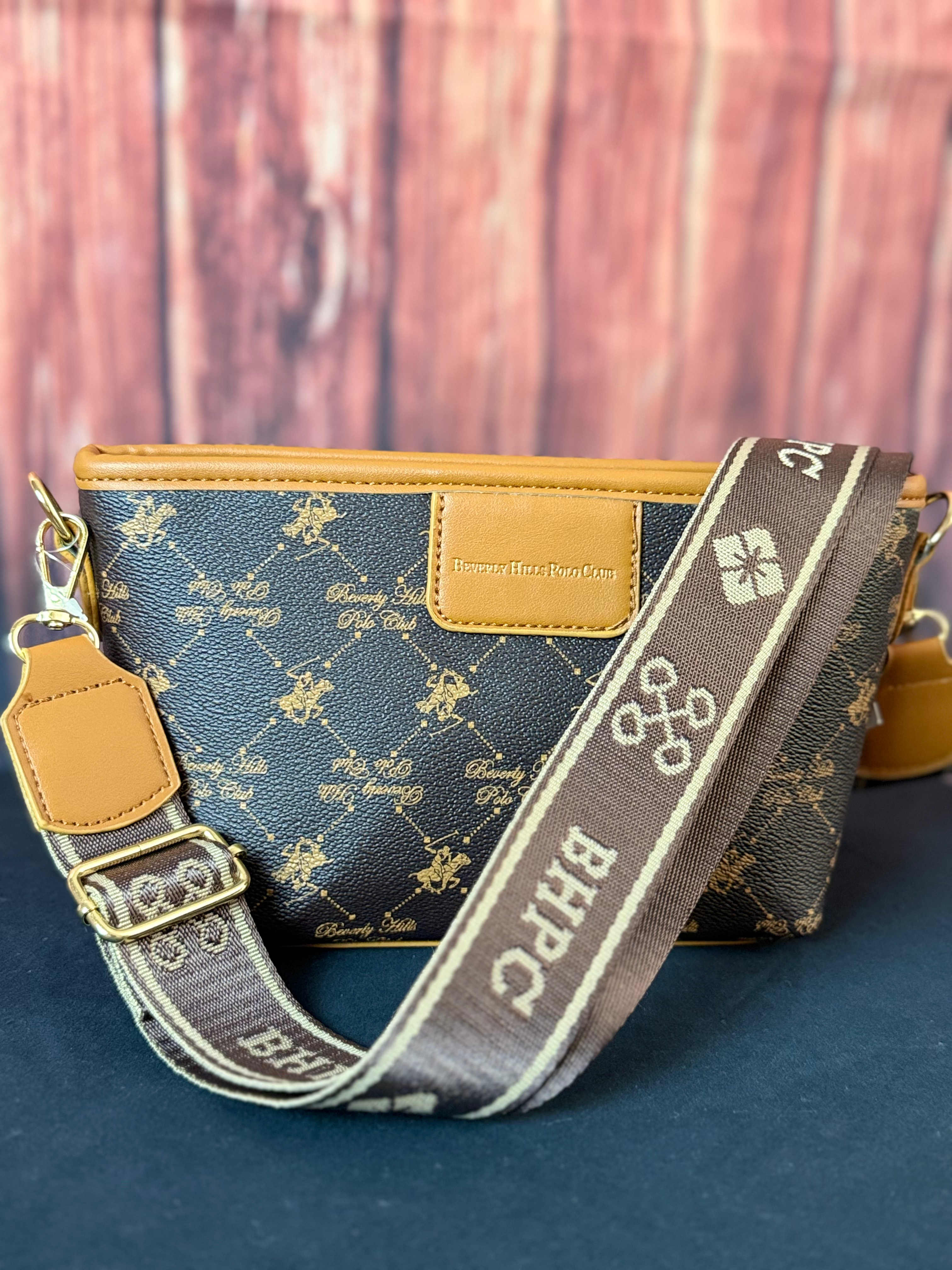 Beverly Hills Polo Club Sporty Crossbody