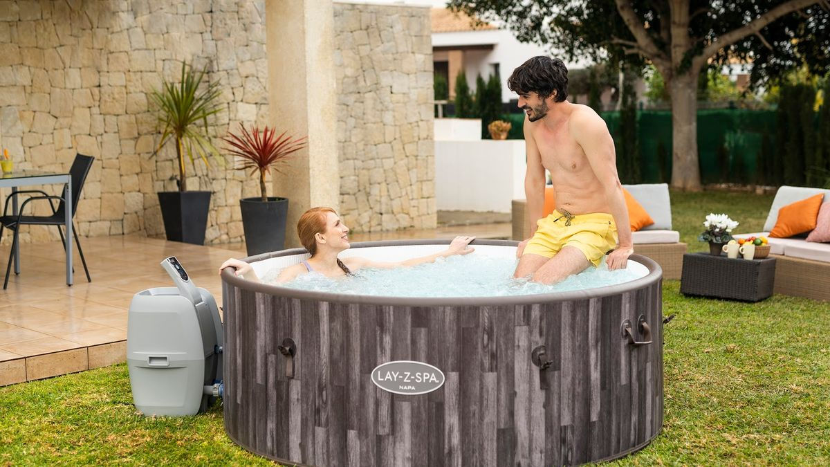 Free Lay-Z-Spa Hot Tub