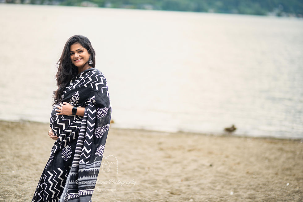 Bothell maternity photographer outdoor pregnancy photos