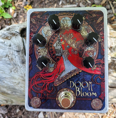 ギター houten.vorm effect DOOM fuzz ギター houten.vorm effect DOOM fuzz ギター houten.vorm effect DOOM