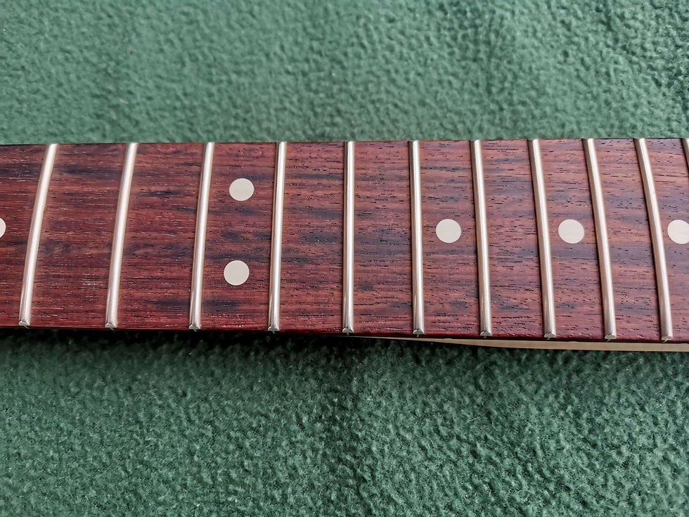 Thumbnail: American Performer Jazzmaster neck